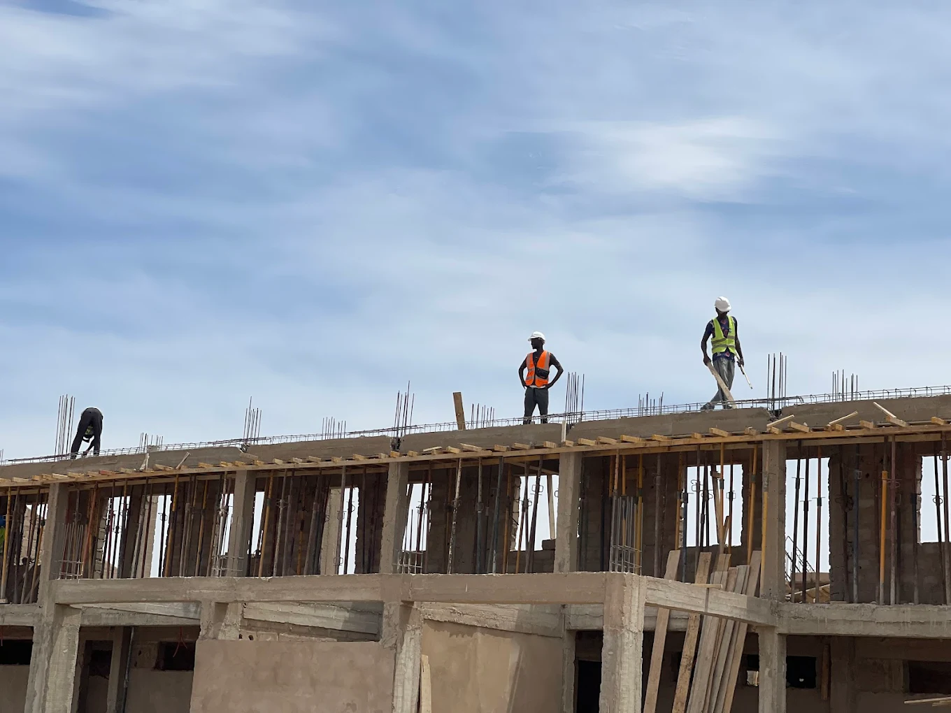 Ouvriers LYS-BTP – travaux de construction